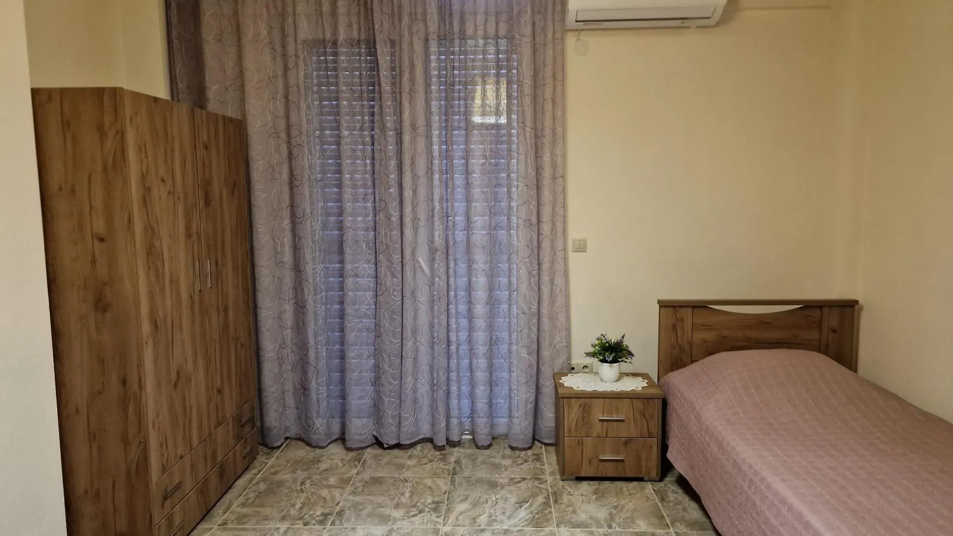 Mihalis Apartment Nikiti   Nikiti (Sithonia)